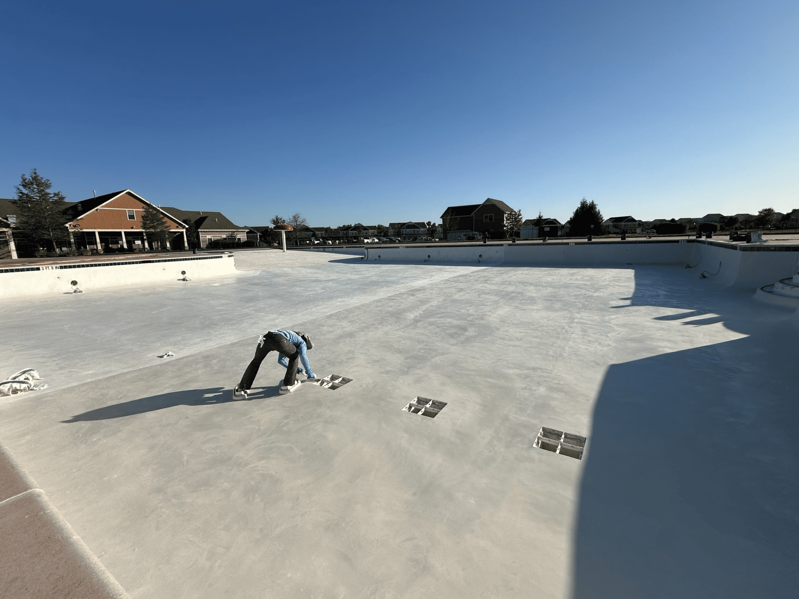 Putting the finishing touches on the New Plaster Surface